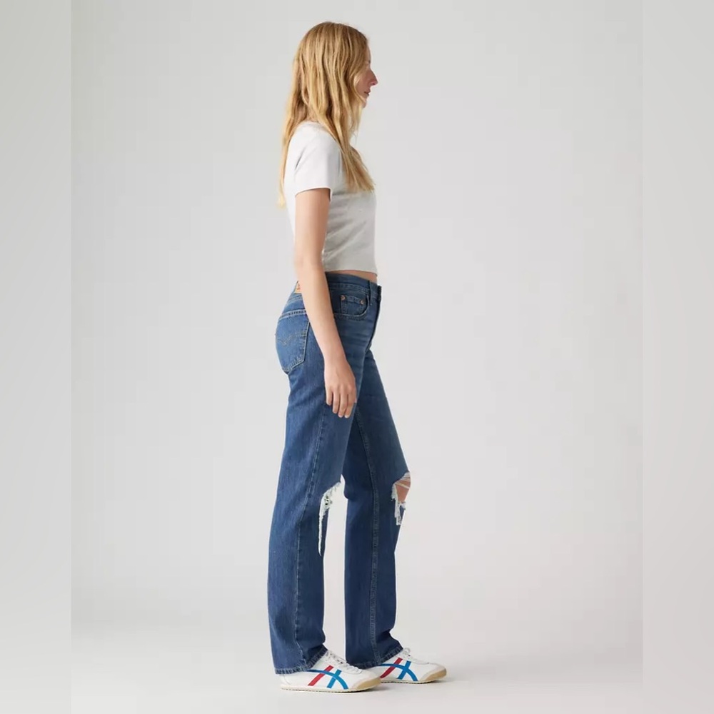 Levi’s Low Pro Straight Denim Jeans 100% Cotton Medium Blue Wash Size 27 x 30/31 - Picture 2 of 10
